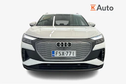 jäätikön valkoinen Audi Q4 e-tron 2026 kuva 4.