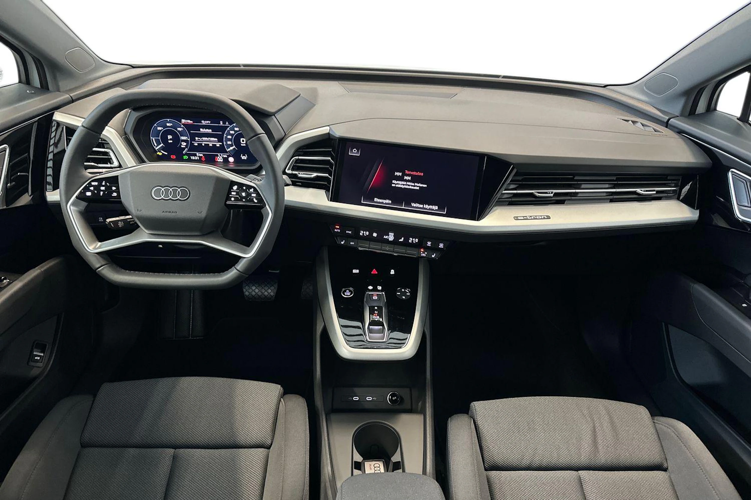 jäätikön valkoinen Audi Q4 e-tron 2026 kuva 7.
