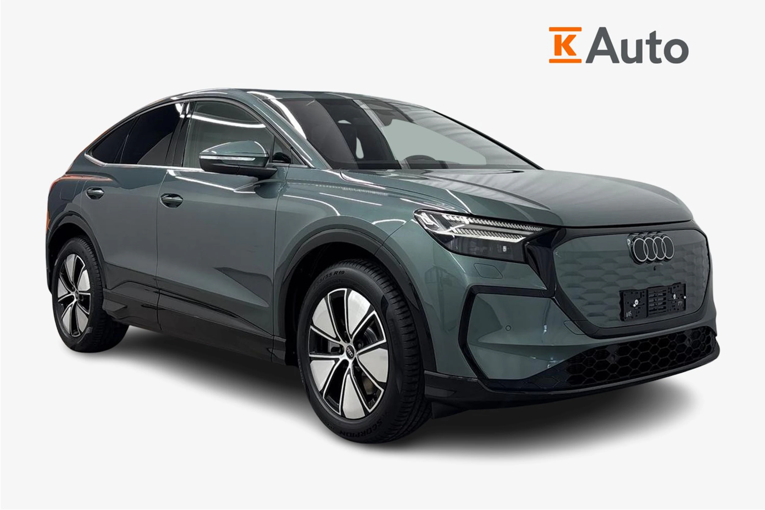 met. vihreä Audi Q4 e-tron 2026 kuva 1.