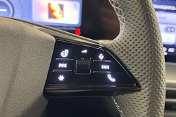 met. vihreä Audi Q4 e-tron 2026 kuva 16.