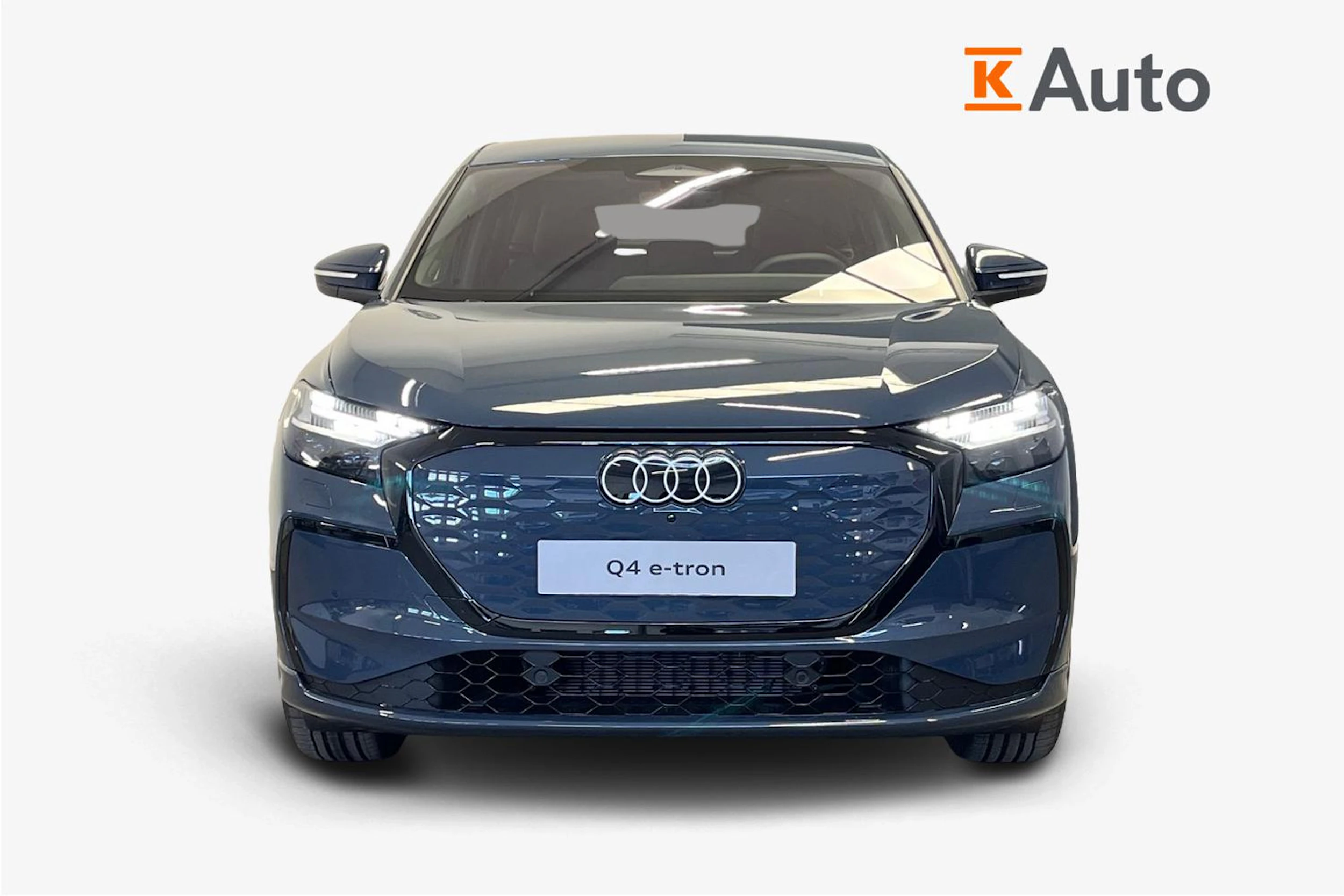 plasma sininen Audi Q4 e-tron 2026 kuva 4.
