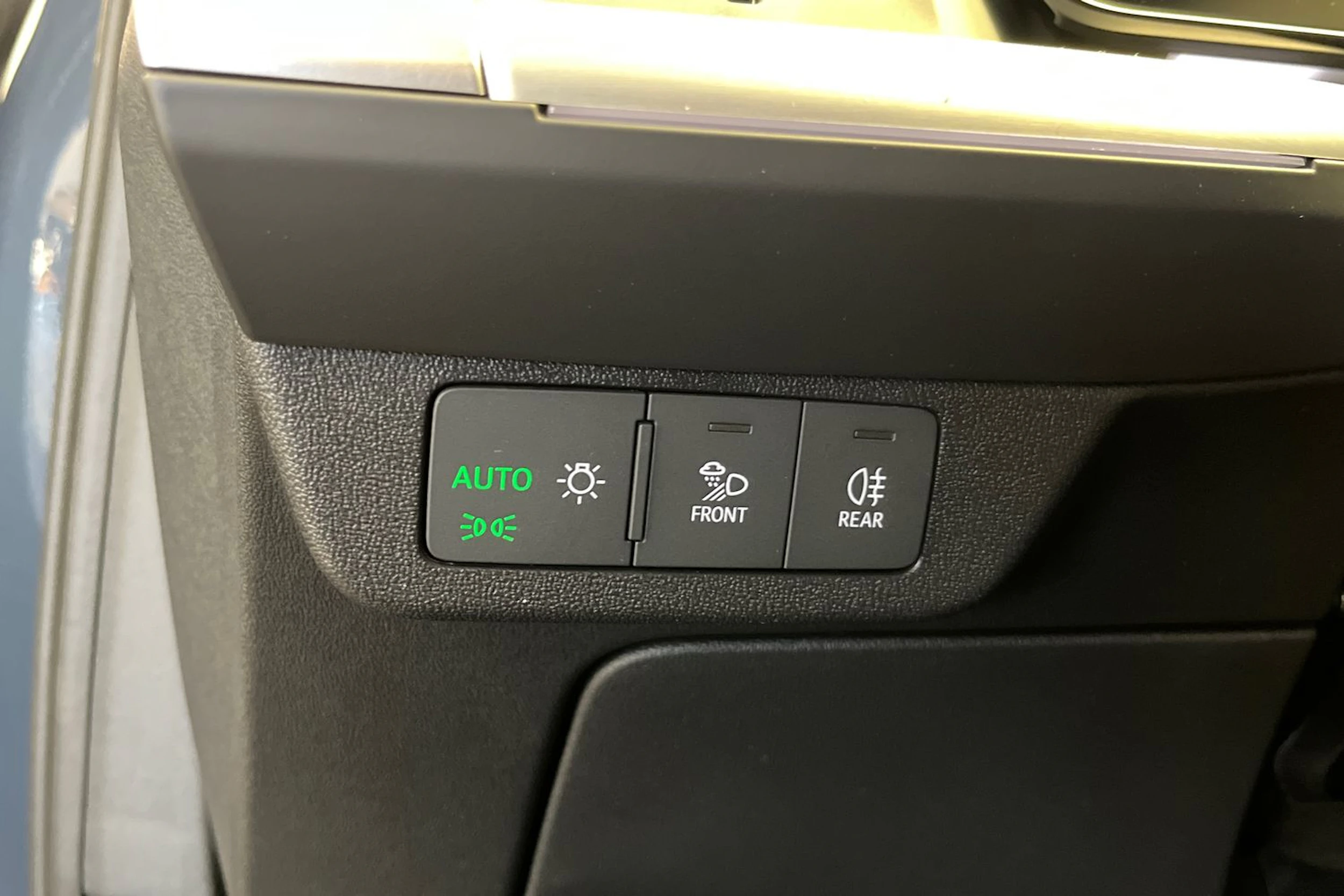 plasma sininen Audi Q4 e-tron 2026 kuva 15.