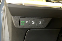 plasma sininen Audi Q4 e-tron 2026 kuva 15.