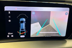 plasma sininen Audi Q4 e-tron 2026 kuva 19.