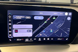 plasma sininen Audi Q4 e-tron 2026 kuva 20.