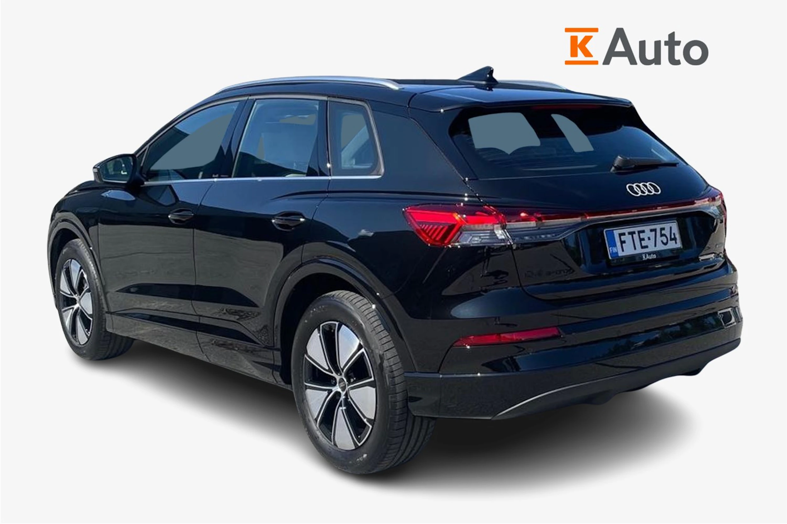 musta Audi Q4 e-tron 2026 kuva 2.