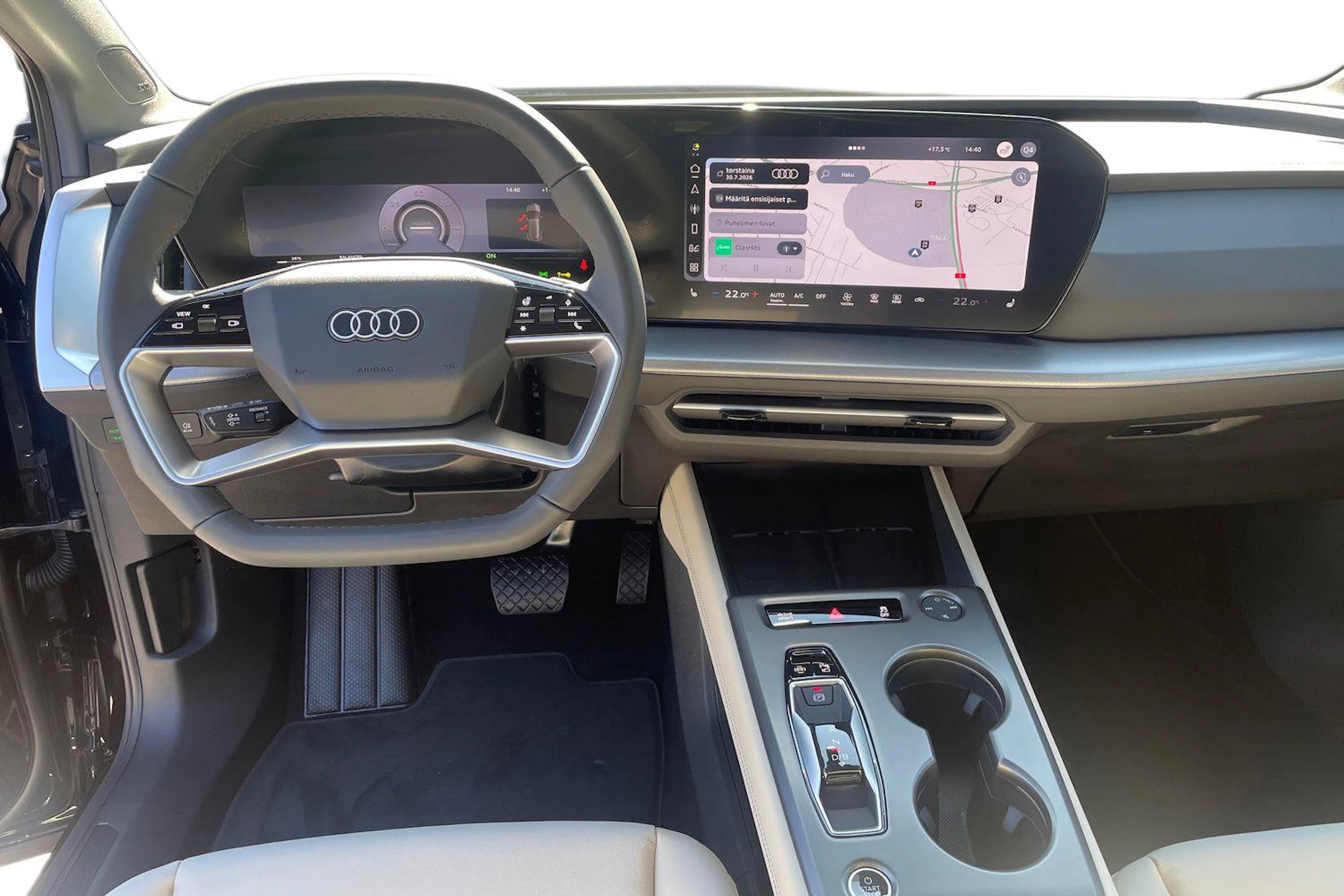 musta Audi Q4 e-tron 2026 kuva 7.