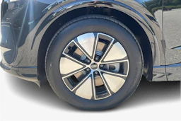 musta Audi Q4 e-tron 2026 kuva 9.