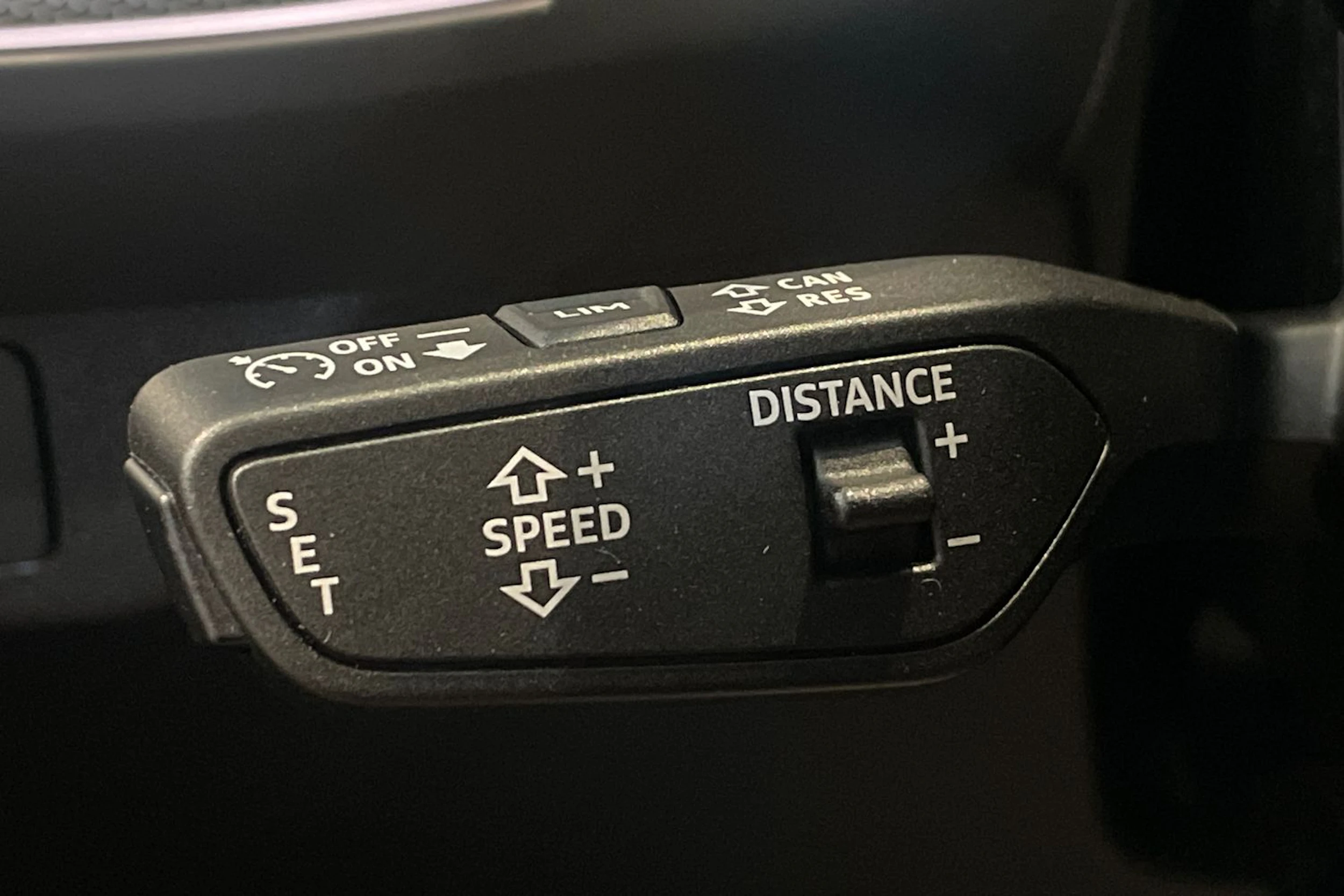 musta Audi Q4 e-tron 2026 kuva 19.