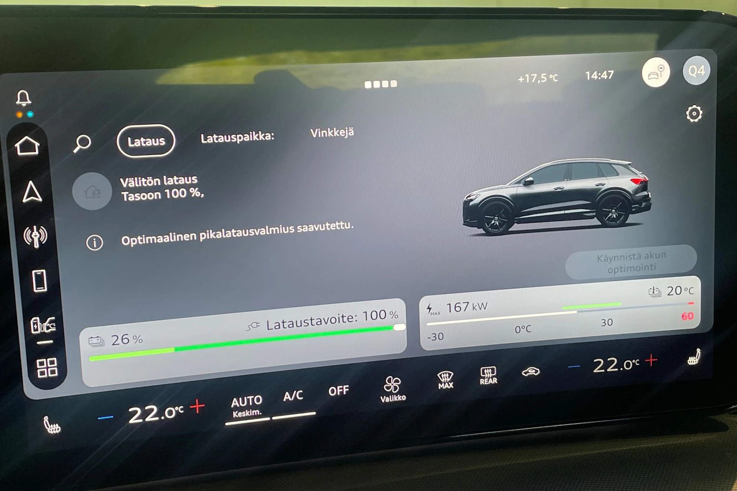 musta Audi Q4 e-tron 2026 kuva 24.