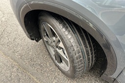 met. sininen Audi Q4 e-tron 2026 kuva 10.