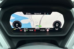 met. sininen Audi Q4 e-tron 2026 kuva 18.