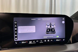 sage vihreä Audi Q4 e-tron 2026 kuva 25.