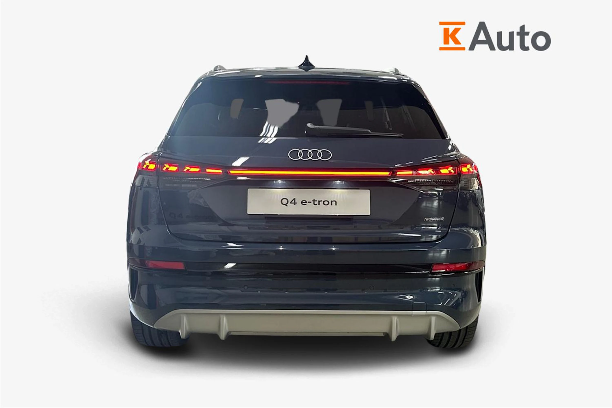 met. sininen Audi Q4 e-tron 2026 kuva 3.