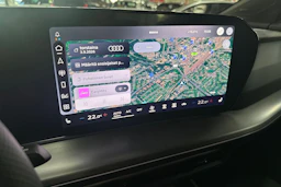 met. sininen Audi Q4 e-tron 2026 kuva 24.