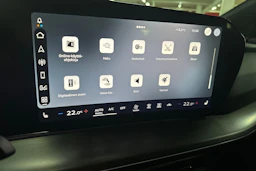 met. sininen Audi Q4 e-tron 2026 kuva 30.