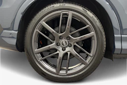 sininen Audi Q4 e-tron 2026 kuva 9.
