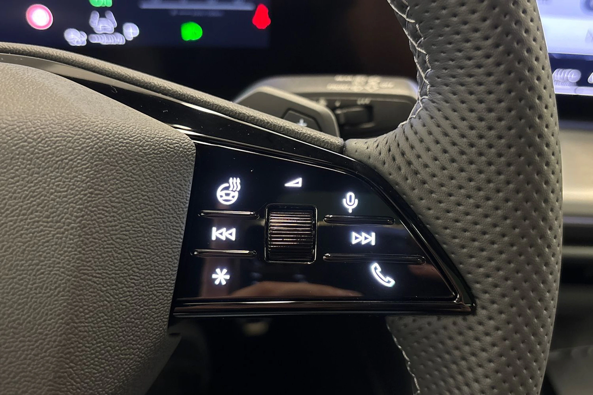 sininen Audi Q4 e-tron 2026 kuva 17.