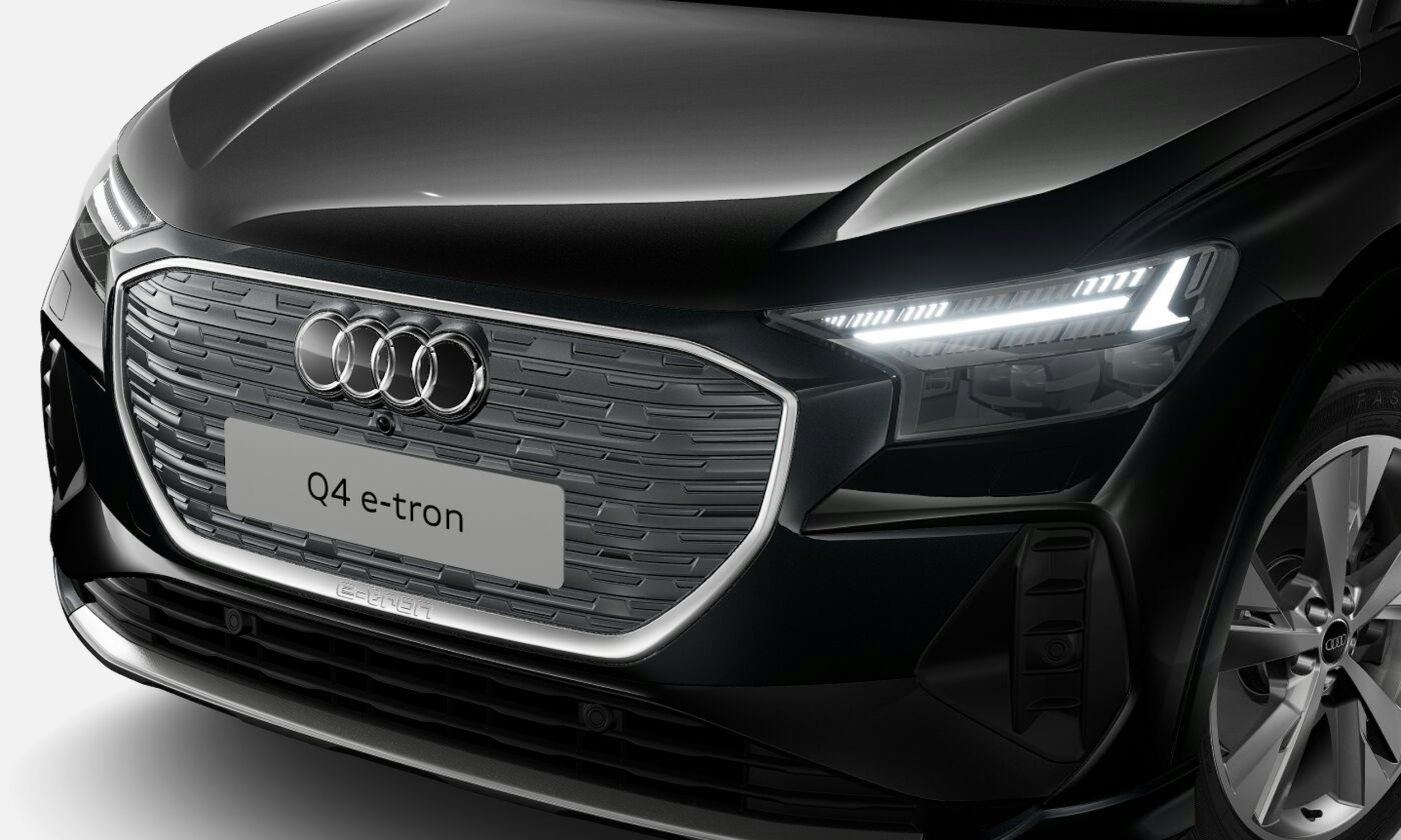 musta Audi Q4 e-tron 2026 kuva 6.