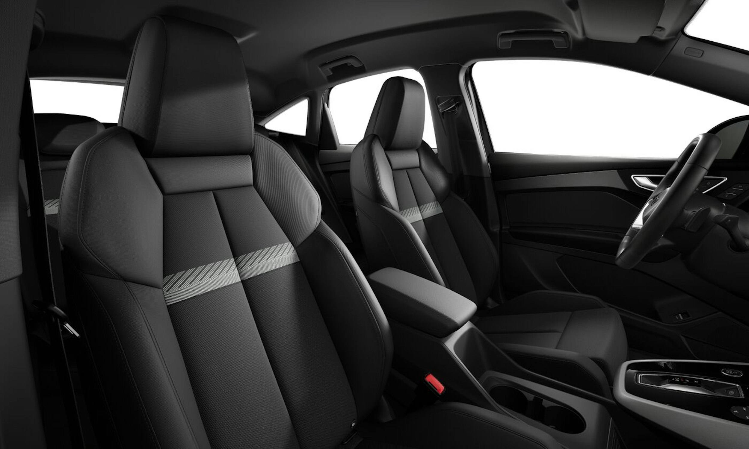 musta Audi Q4 e-tron 2026 kuva 7.