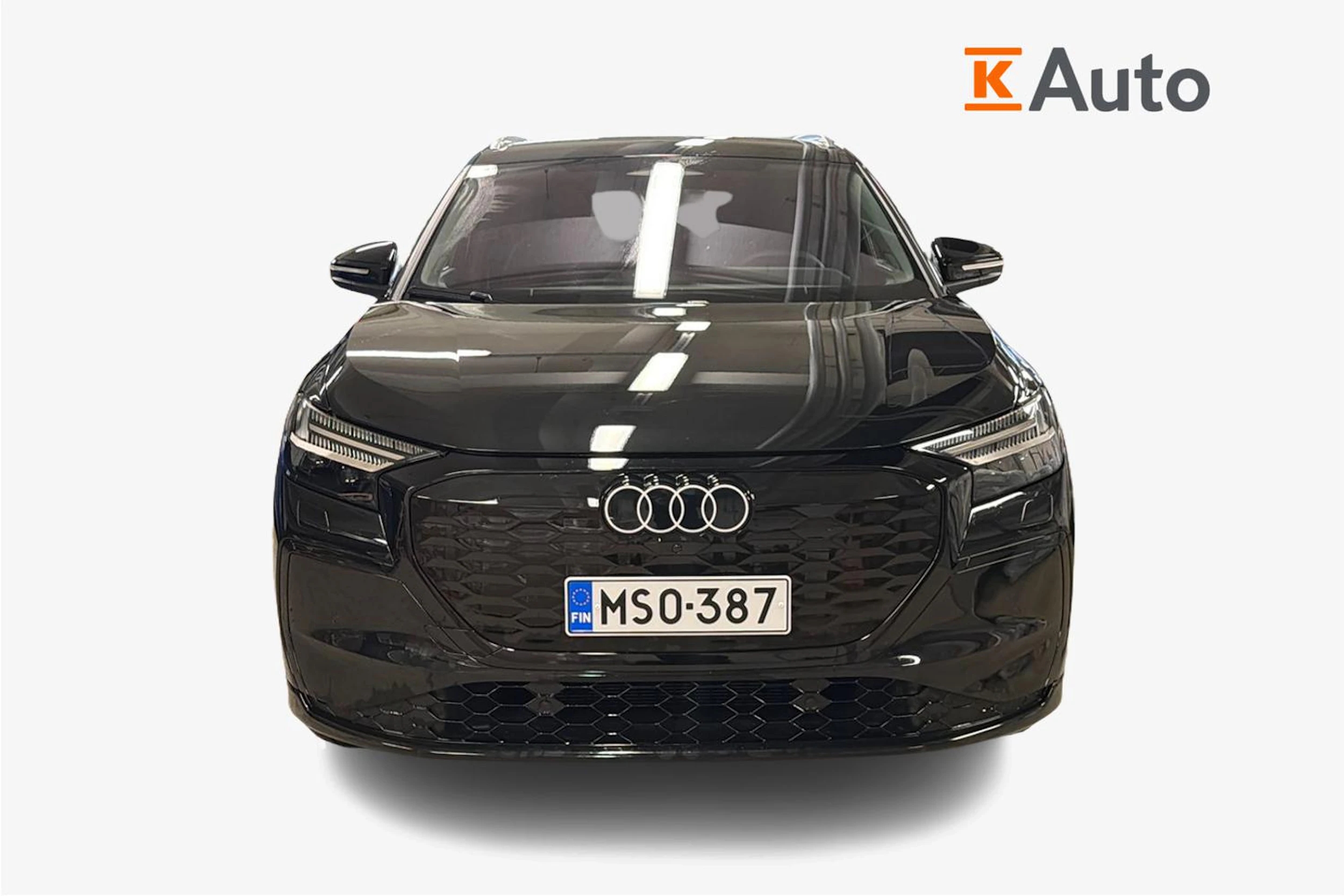 musta Audi Q4 e-tron 2026 kuva 4.