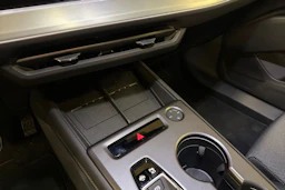 musta Audi Q4 e-tron 2026 kuva 14.