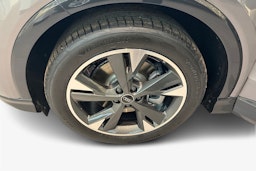 harmaa Audi Q4 e-tron 2026 kuva 9.