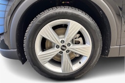 musta Audi Q4 e-tron 2026 kuva 9.