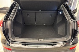 musta Audi Q4 e-tron 2026 kuva 11.