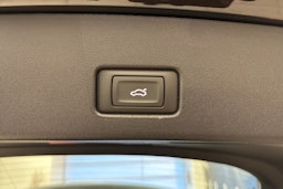 musta Audi Q4 e-tron 2026 kuva 12.