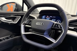 met. harmaa Audi Q4 e-tron 2026 kuva 16.