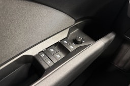 met. harmaa Audi Q4 e-tron 2026 kuva 23.