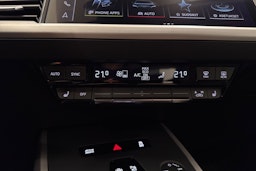 met. harmaa Audi Q4 e-tron 2026 kuva 25.