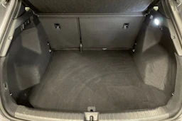 harmaa Audi Q4 e-tron 2026 kuva 19.