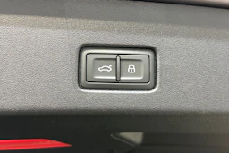 taifun harmaa Audi Q4 e-tron 2026 kuva 21.