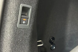 taifun harmaa Audi Q4 e-tron 2026 kuva 23.