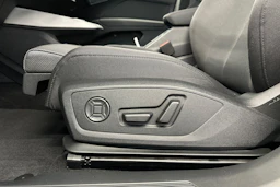 taifun harmaa Audi Q4 e-tron 2026 kuva 27.