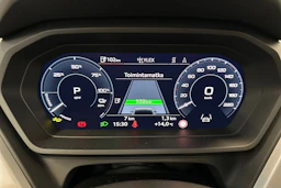 taifun harmaa Audi Q4 e-tron 2026 kuva 32.