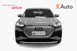 harmaa Audi Q4 e-tron 2026 kuva 4.