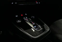 harmaa Audi Q4 e-tron 2026 kuva 22.