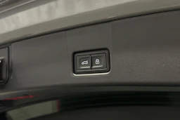 harmaa Audi Q4 e-tron 2026 kuva 26.