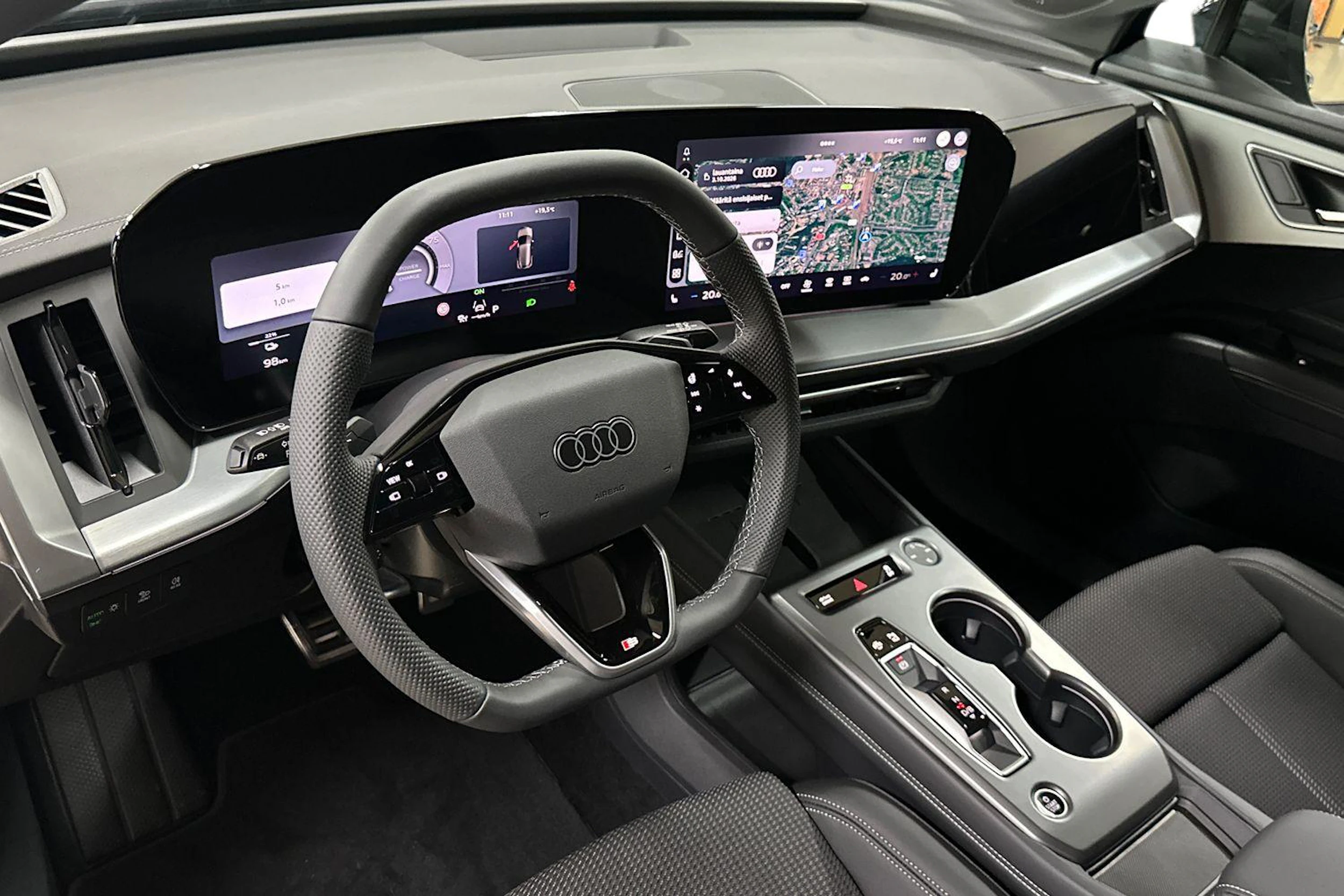 met. vihreä Audi Q4 e-tron 2026 kuva 6.