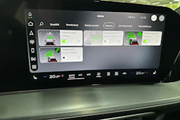 met. vihreä Audi Q4 e-tron 2026 kuva 22.