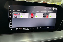 met. vihreä Audi Q4 e-tron 2026 kuva 23.