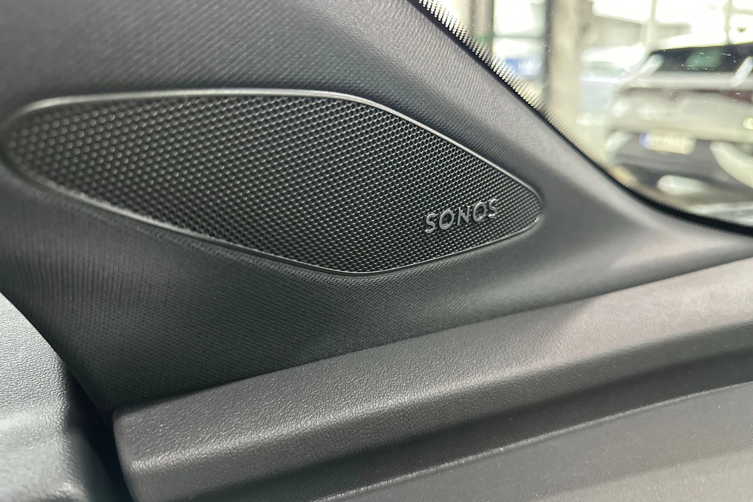met. vihreä Audi Q4 e-tron 2026 kuva 33.