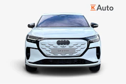 valkoinen Audi Q4 e-tron 2026 kuva 4.