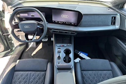 vihreä Audi Q4 e-tron 2027 kuva 7.