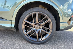 vihreä Audi Q4 e-tron 2027 kuva 10.