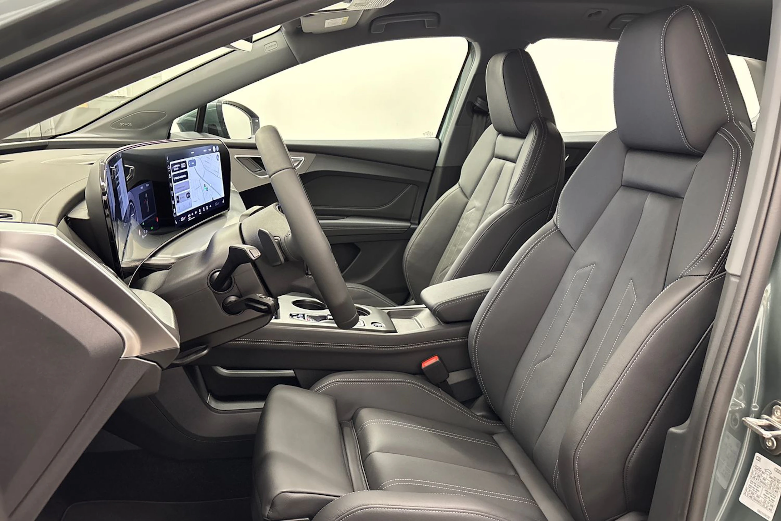 met. vihreä Audi Q4 e-tron 2026 kuva 11.