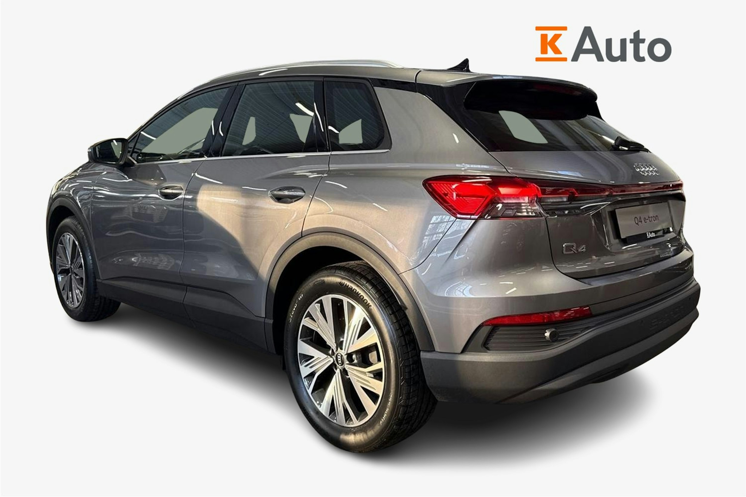 met. harmaa Audi Q4 e-tron 2026 kuva 2.